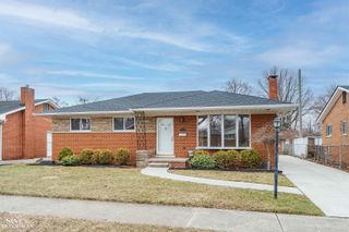 21304 Francis Street, St Clair Shores, MI 48082