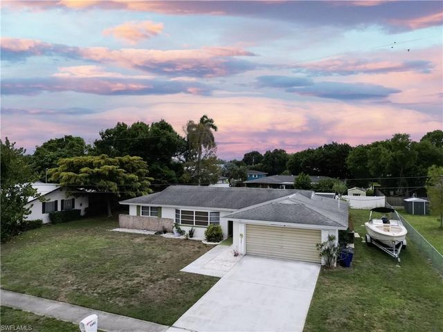 1641 Mansville TER, North Fort Myers, FL 33903