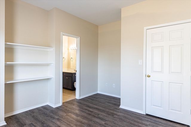 101 Collett Court, Weatherford, TX 76088