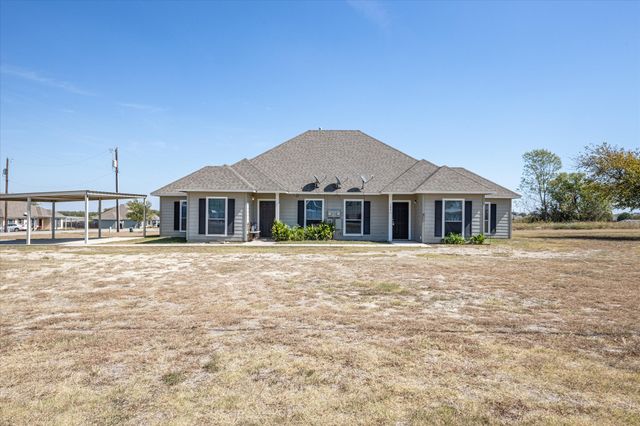 101 Collett Court, Weatherford, TX 76088