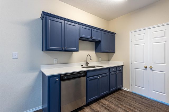 101 Collett Court, Weatherford, TX 76088
