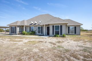 101 Collett Court, Weatherford, TX 76088