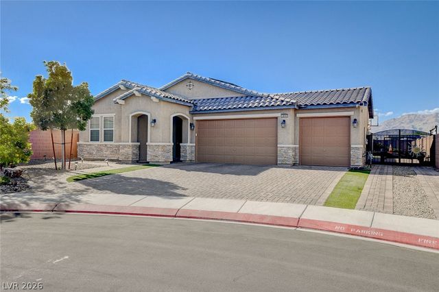 4830 Shady Chestnut Court, Las Vegas, NV 89131