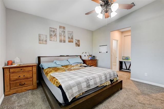 4830 Shady Chestnut Court, Las Vegas, NV 89131