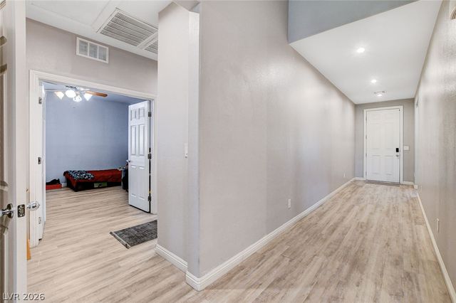 4830 Shady Chestnut Court, Las Vegas, NV 89131