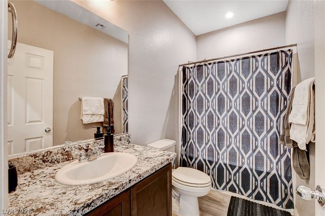 4830 Shady Chestnut Court, Las Vegas, NV 89131