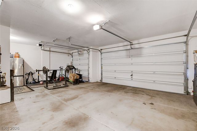 4830 Shady Chestnut Court, Las Vegas, NV 89131