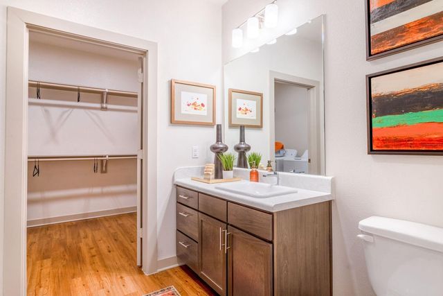 13939 Hillcroft Avenue 8308, Houston, TX 77085