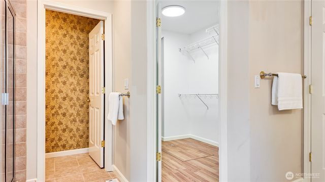 13428 NE 12th Place, Bellevue, WA 98005