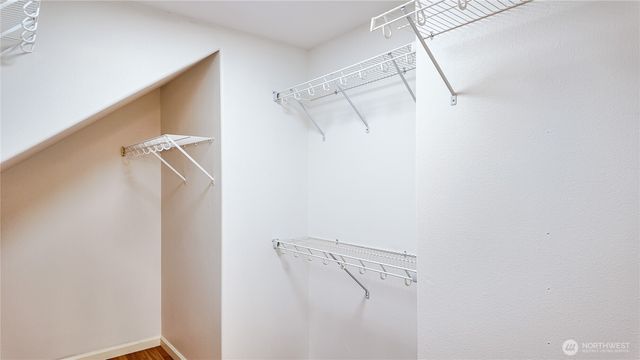 13428 NE 12th Place, Bellevue, WA 98005