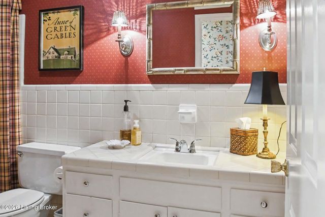 6319 Limewood Cir, Louisville, KY 40222