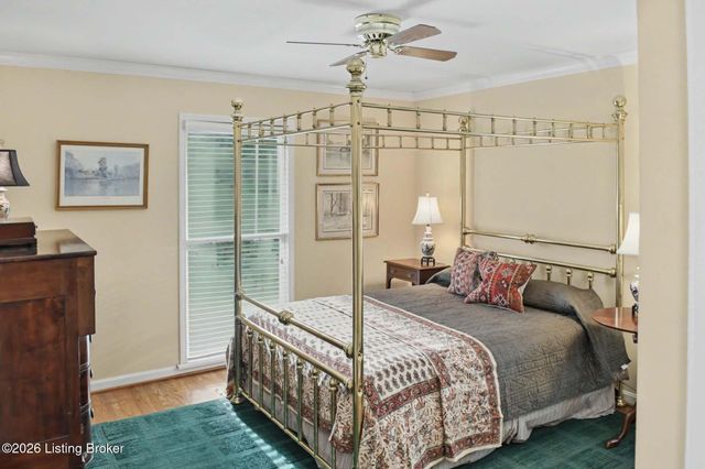 6319 Limewood Cir, Louisville, KY 40222