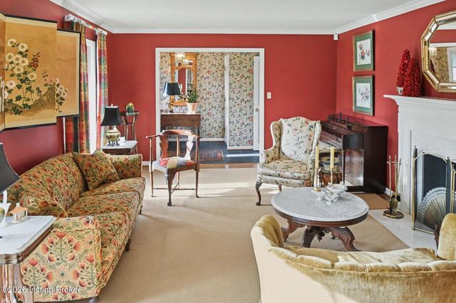 6319 Limewood Cir, Louisville, KY 40222