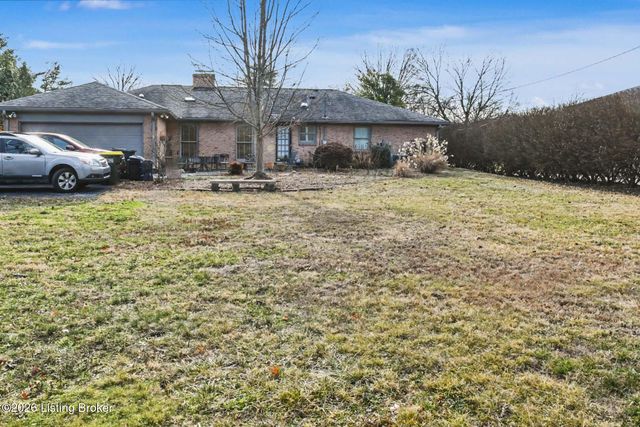 6319 Limewood Cir, Louisville, KY 40222