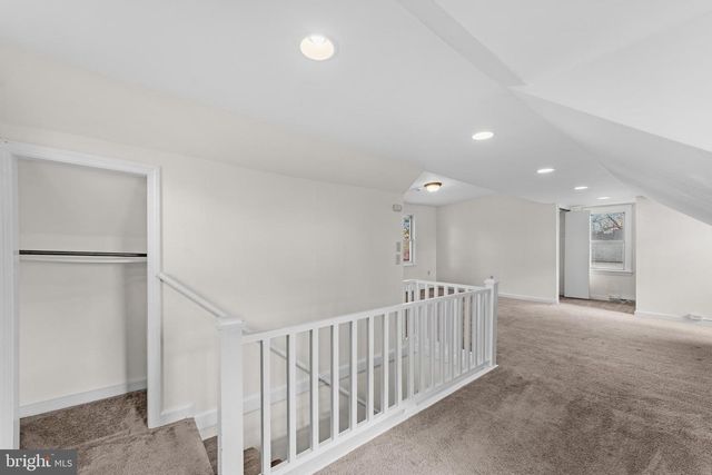 186 UPLAND AVE, Ewing, NJ 08638