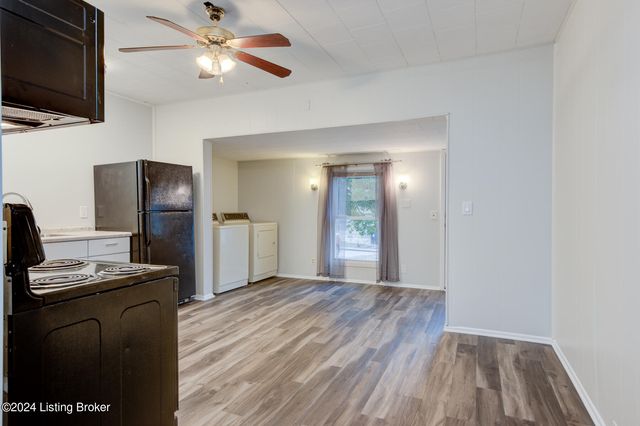2123 Bradley Ave, Louisville, KY 40217