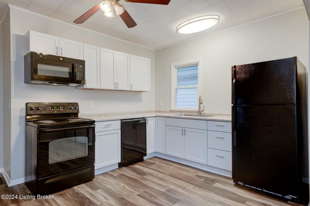 2123 Bradley Ave, Louisville, KY 40217
