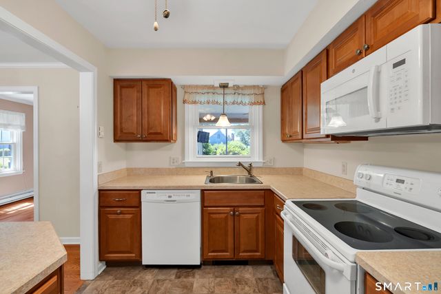 28 Downing Way 28, Madison, CT 06443