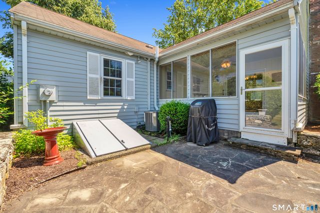 28 Downing Way 28, Madison, CT 06443