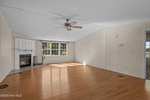 758 Wetherington Landing Road, Stella, NC 28582