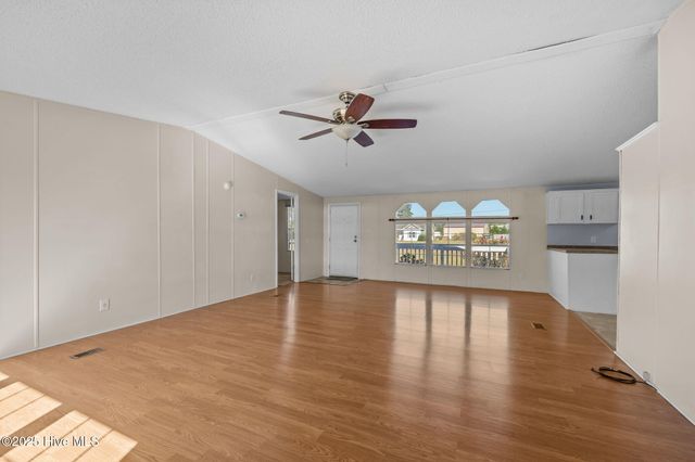 758 Wetherington Landing Road, Stella, NC 28582