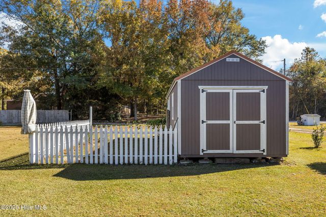 758 Wetherington Landing Road, Stella, NC 28582