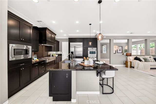 104 Sparrow, Irvine, CA 92618