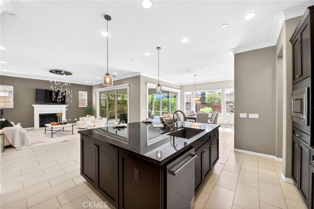 104 Sparrow, Irvine, CA 92618