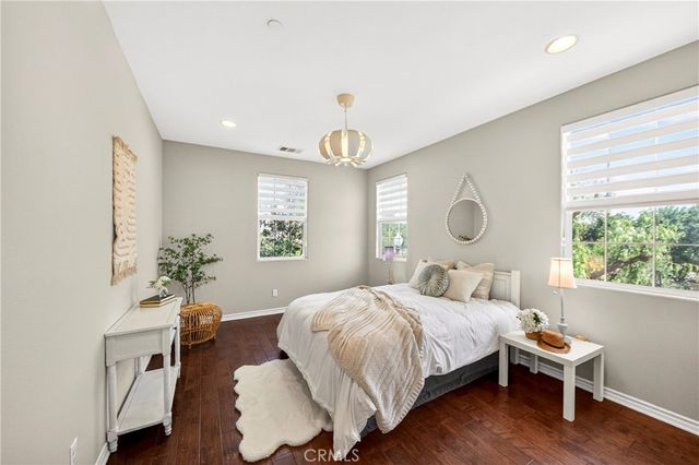 104 Sparrow, Irvine, CA 92618