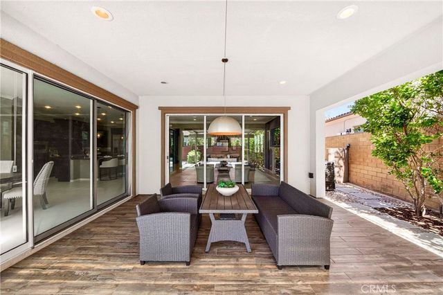 104 Sparrow, Irvine, CA 92618