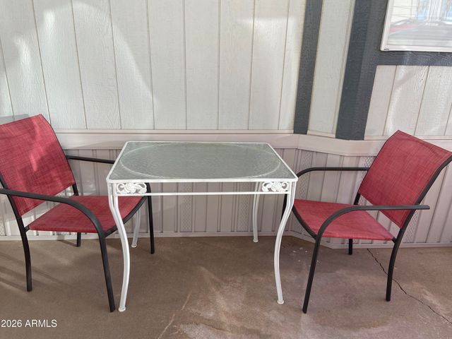 1157 S SIOUX Drive 157, Apache Junction, AZ 85119