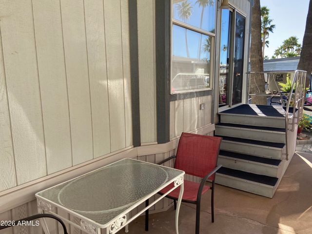 1157 S SIOUX Drive 157, Apache Junction, AZ 85119