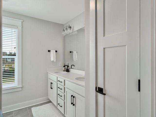 642 Sienna Way, Summerville, SC 29486