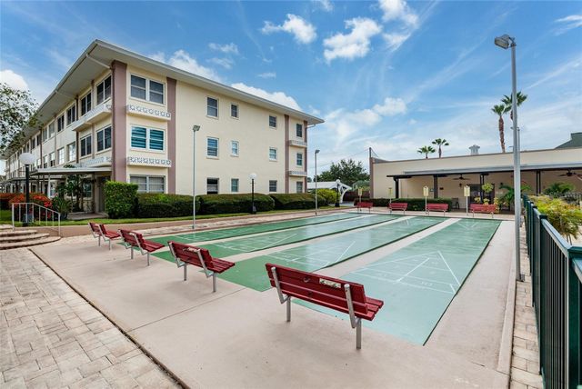 1235 S HIGHLAND AVENUE 2-301, Clearwater, FL 33756