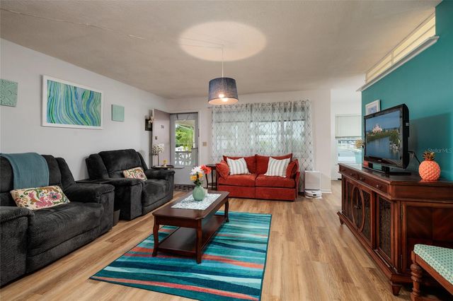 1235 S HIGHLAND AVENUE 2-301, Clearwater, FL 33756