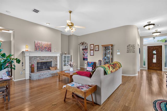 4211 Primrose Drive, Mckinney, TX 75070