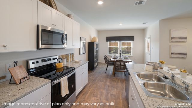 13642 Gunnison Quartz, San Antonio, TX 78253