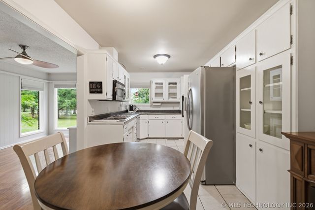 52 Ilma Drive, Bartlesville, OK 74003