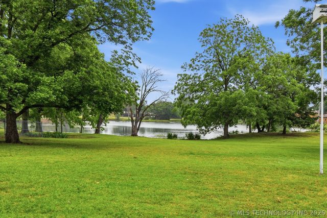 52 Ilma Drive, Bartlesville, OK 74003
