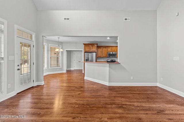 237 Country Squire Lane, Jacksonville, NC 28540