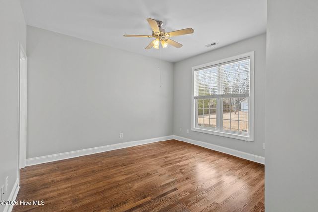 237 Country Squire Lane, Jacksonville, NC 28540