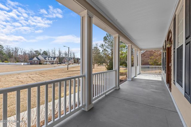 237 Country Squire Lane, Jacksonville, NC 28540
