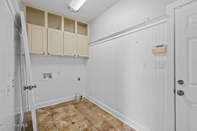 237 Country Squire Lane, Jacksonville, NC 28540