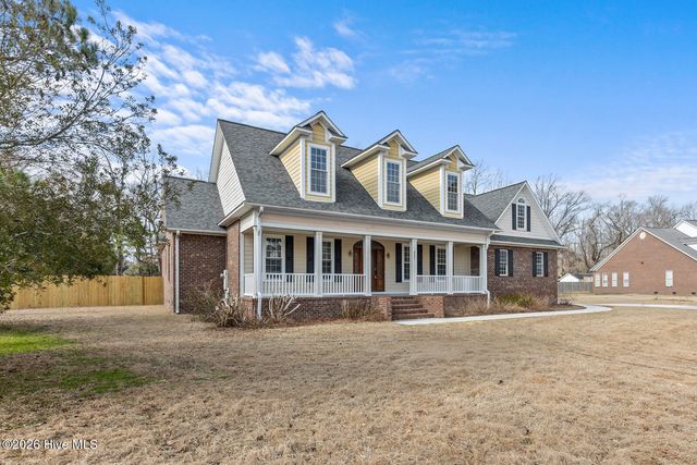 237 Country Squire Lane, Jacksonville, NC 28540