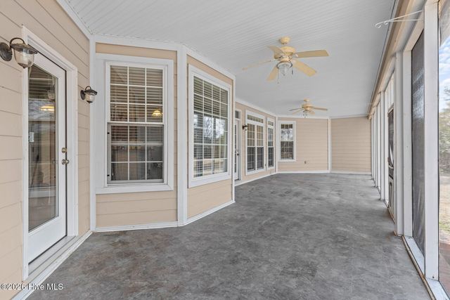 237 Country Squire Lane, Jacksonville, NC 28540