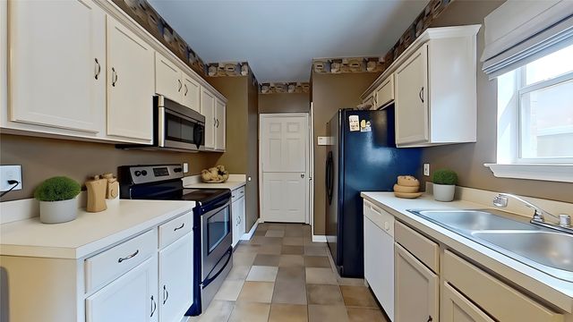 321 Boliver Avenue, Lake Dallas, TX 75065