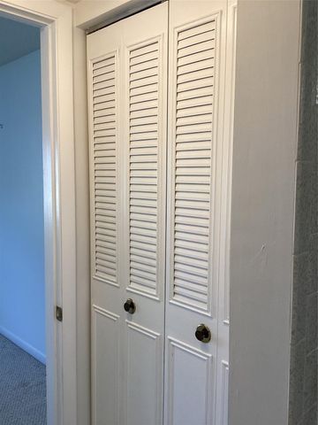 418 Pine Glen Lane C-2, Greenacres, FL 33463