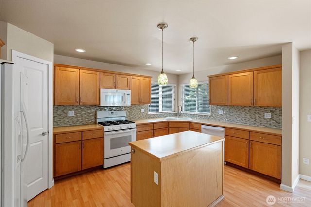 3221 Aspen Street SE, Port Orchard, WA 98366