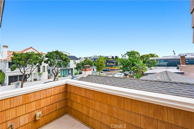 211 E Bay, Newport Beach, CA 92661