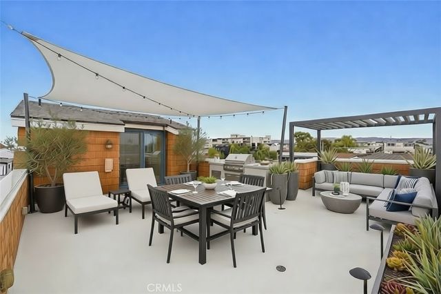 211 E Bay, Newport Beach, CA 92661